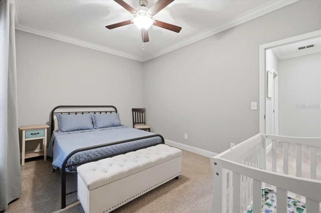 Activo con contrato: $599,999 (4 camas, 2 baños, 2280 Pies cuadrados)