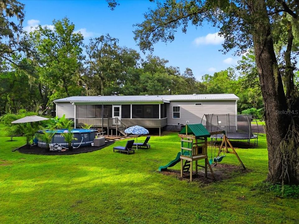 Activo con contrato: $599,999 (4 camas, 2 baños, 2280 Pies cuadrados)