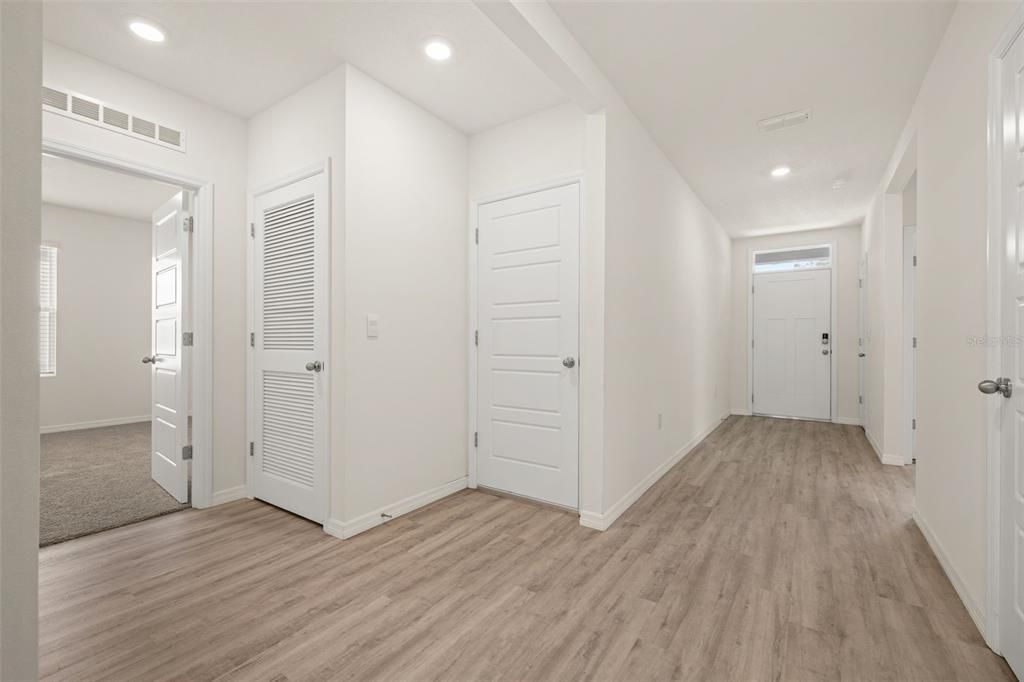 En Renta: $2,250 (4 camas, 2 baños, 1828 Pies cuadrados)