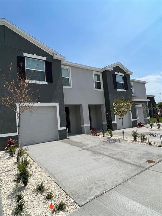 En Venta: $249,900 (3 camas, 2 baños, 1688 Pies cuadrados)