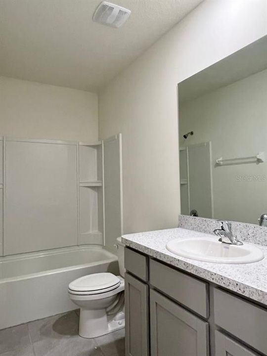 En Venta: $249,900 (3 camas, 2 baños, 1688 Pies cuadrados)
