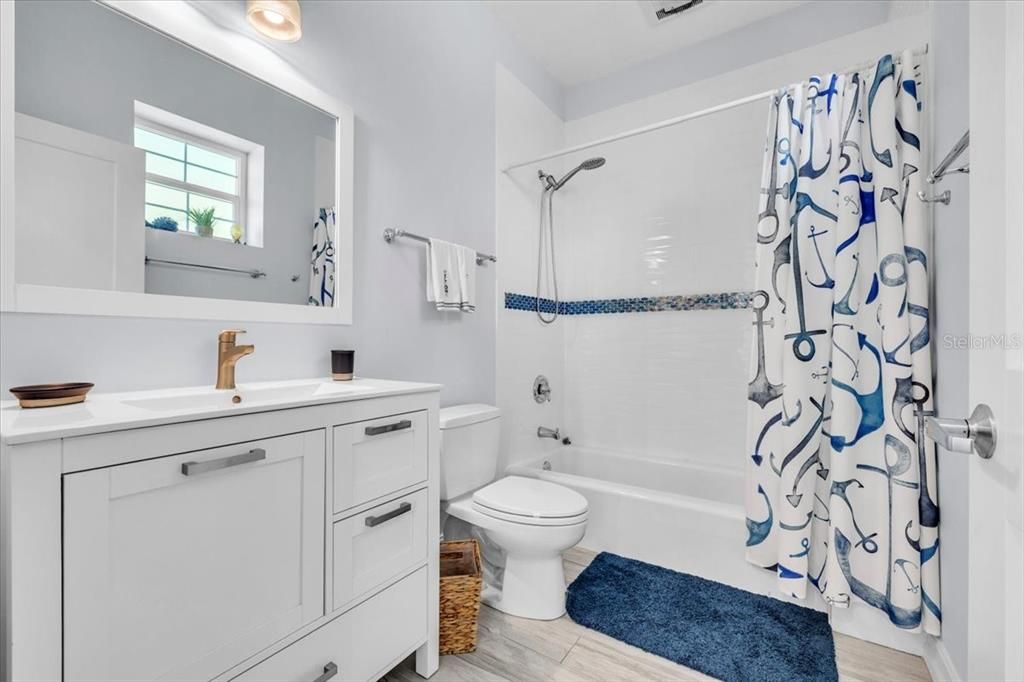 For Sale: $1,390,000 (3 beds, 3 baths, 2296 Square Feet)