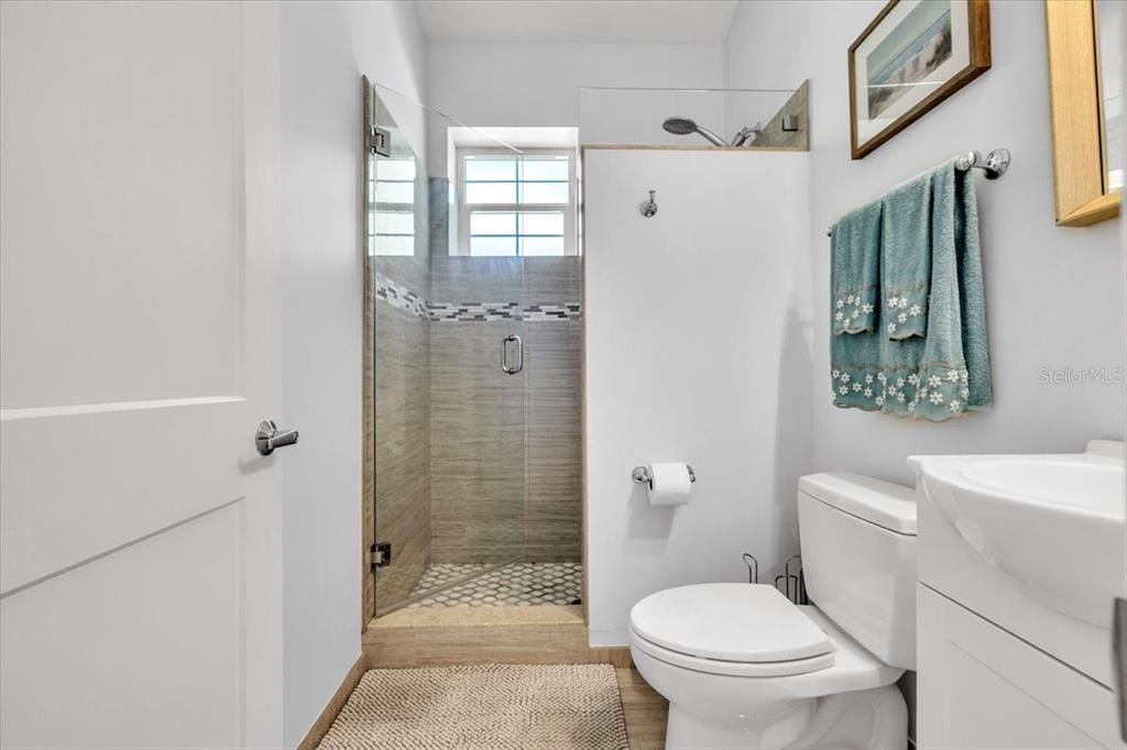 For Sale: $1,390,000 (3 beds, 3 baths, 2296 Square Feet)