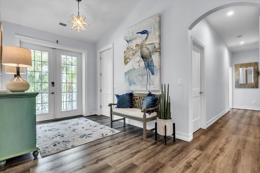 For Sale: $1,390,000 (3 beds, 3 baths, 2296 Square Feet)
