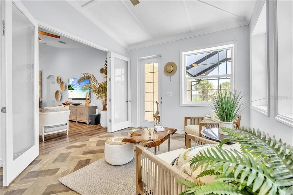 For Sale: $1,390,000 (3 beds, 3 baths, 2296 Square Feet)
