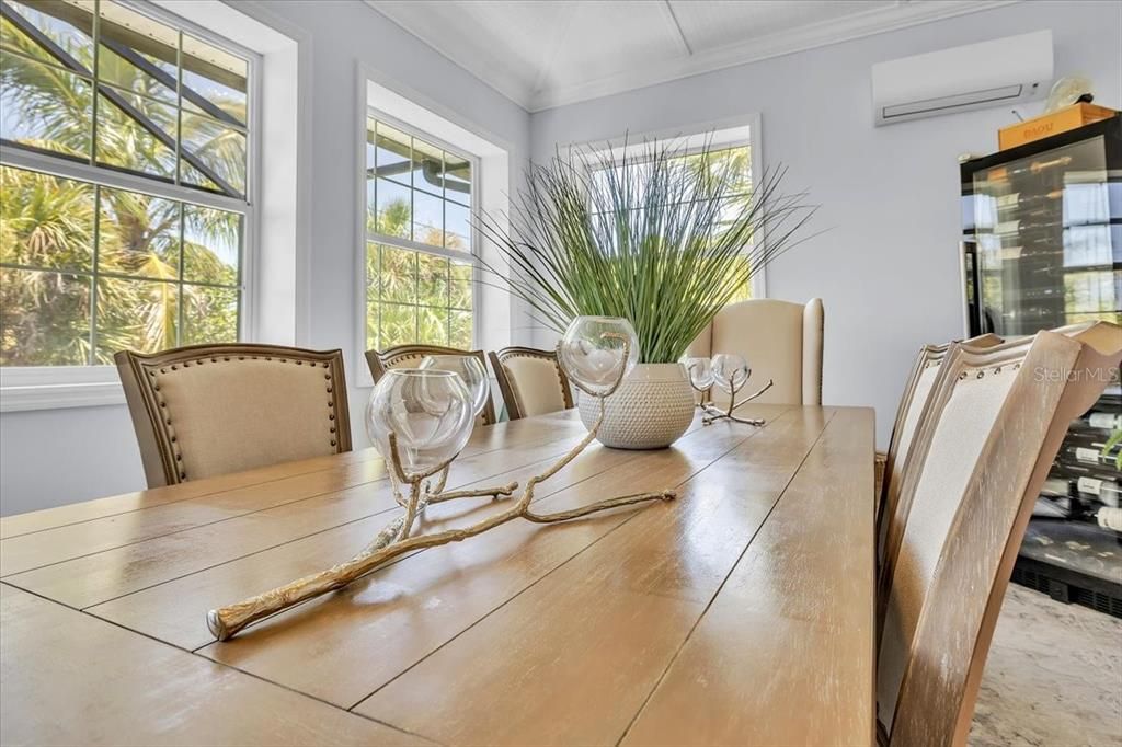 For Sale: $1,390,000 (3 beds, 3 baths, 2296 Square Feet)