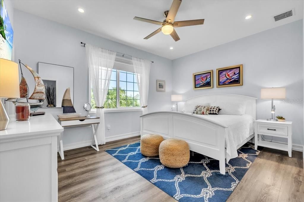 For Sale: $1,390,000 (3 beds, 3 baths, 2296 Square Feet)