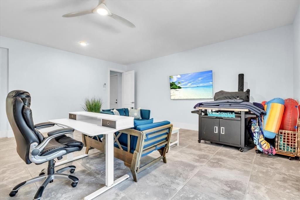 For Sale: $1,390,000 (3 beds, 3 baths, 2296 Square Feet)