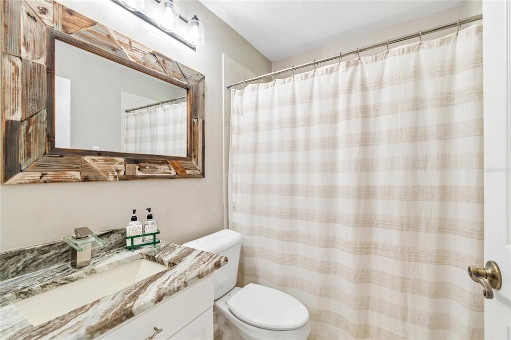 En Venta: $525,000 (3 camas, 3 baños, 2313 Pies cuadrados)