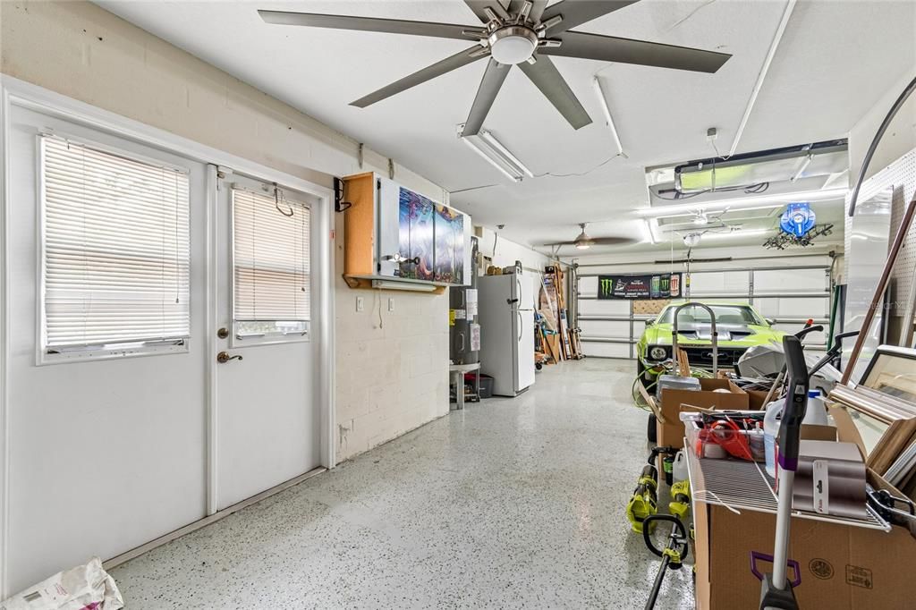 En Venta: $525,000 (3 camas, 3 baños, 2313 Pies cuadrados)