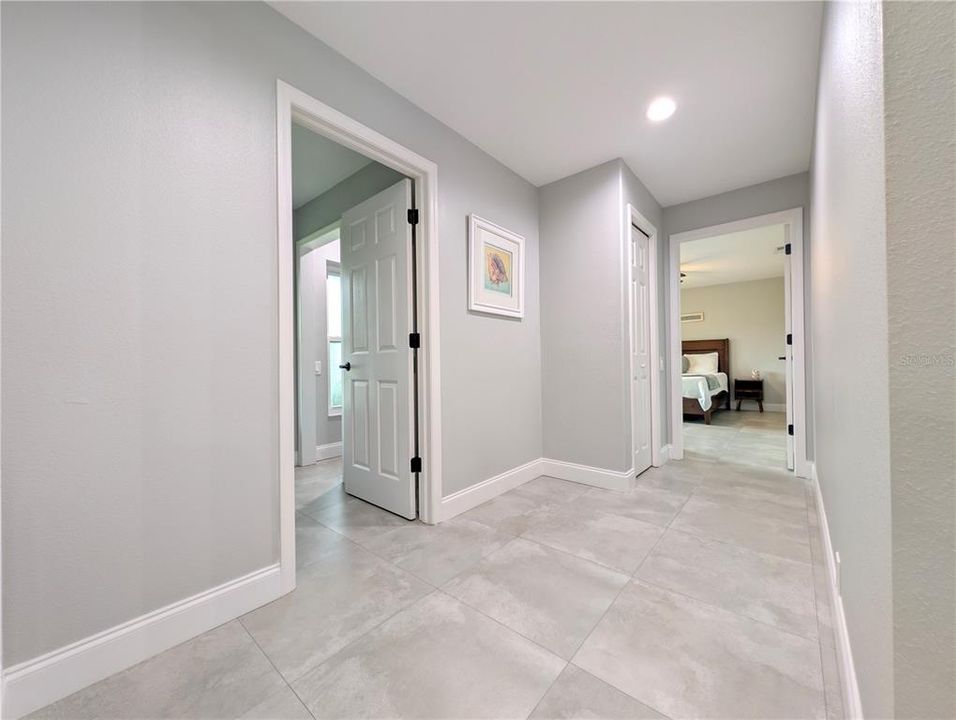 For Sale: $999,500 (5 beds, 3 baths, 3137 Square Feet)