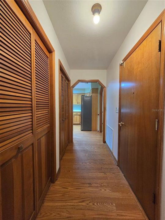 En Venta: $325,000 (3 camas, 2 baños, 2177 Pies cuadrados)