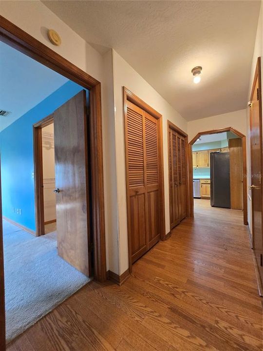 En Venta: $325,000 (3 camas, 2 baños, 2177 Pies cuadrados)