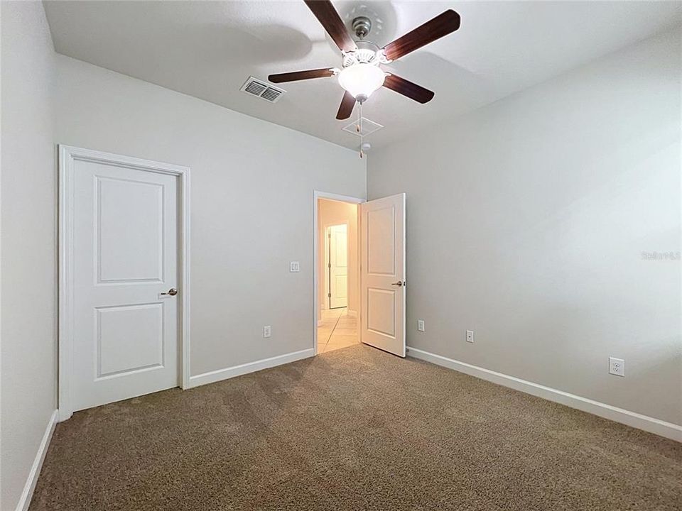 For Sale: $415,000 (3 beds, 2 baths, 1971 Square Feet)