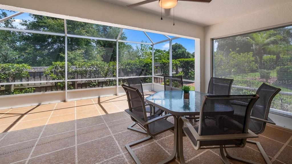 For Sale: $326,900 (2 beds, 2 baths, 1705 Square Feet)