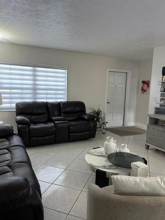 For Sale: $550,000 (3 beds, 2 baths, 1486 Square Feet)