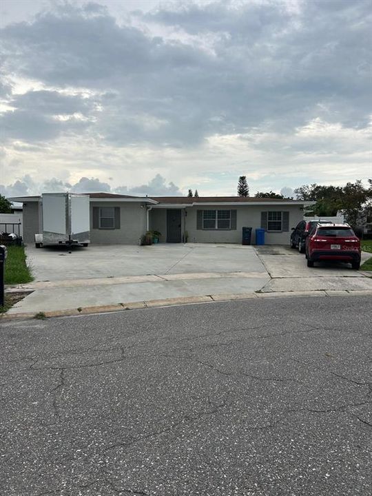 For Sale: $550,000 (3 beds, 2 baths, 1486 Square Feet)