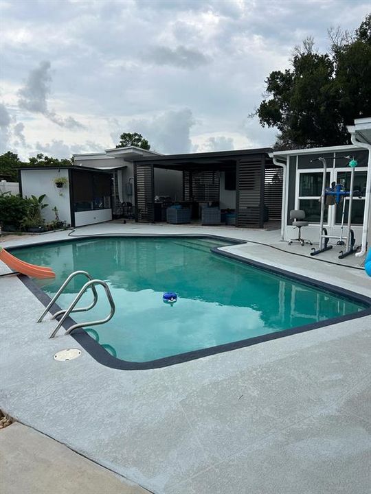For Sale: $550,000 (3 beds, 2 baths, 1486 Square Feet)