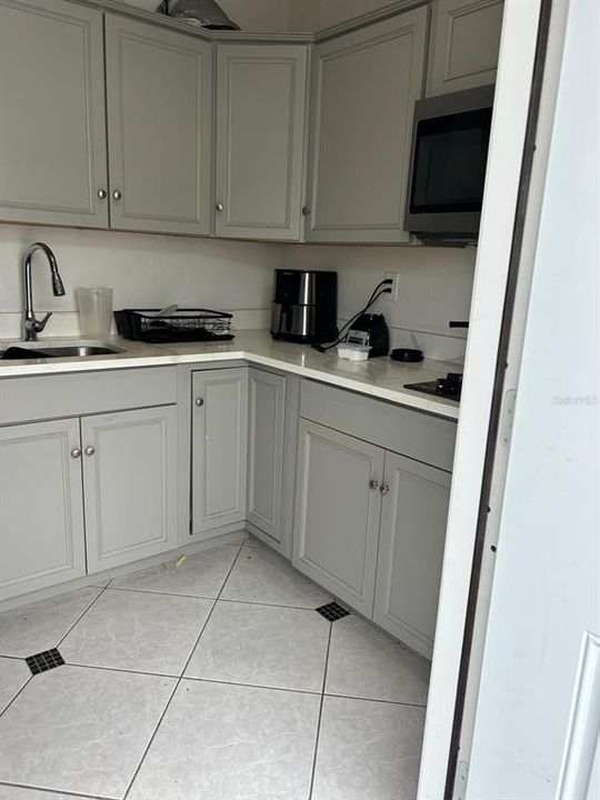 For Sale: $550,000 (3 beds, 2 baths, 1486 Square Feet)