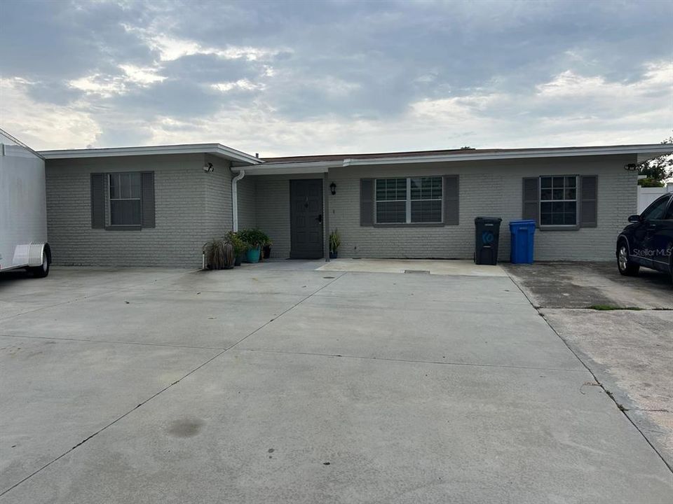 For Sale: $550,000 (3 beds, 2 baths, 1486 Square Feet)