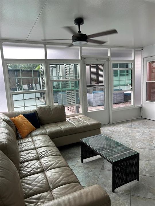 For Sale: $550,000 (3 beds, 2 baths, 1486 Square Feet)
