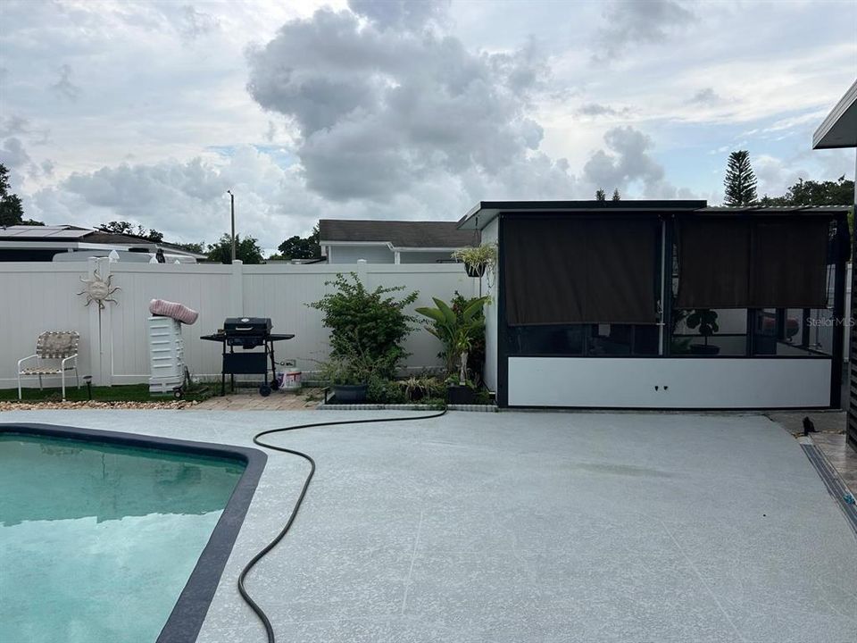 For Sale: $550,000 (3 beds, 2 baths, 1486 Square Feet)