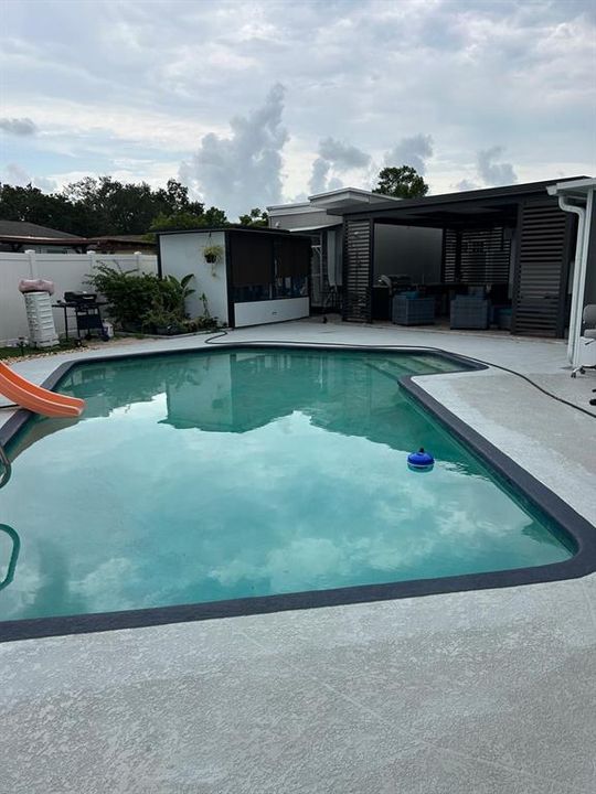 For Sale: $550,000 (3 beds, 2 baths, 1486 Square Feet)