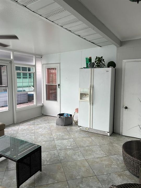 For Sale: $550,000 (3 beds, 2 baths, 1486 Square Feet)