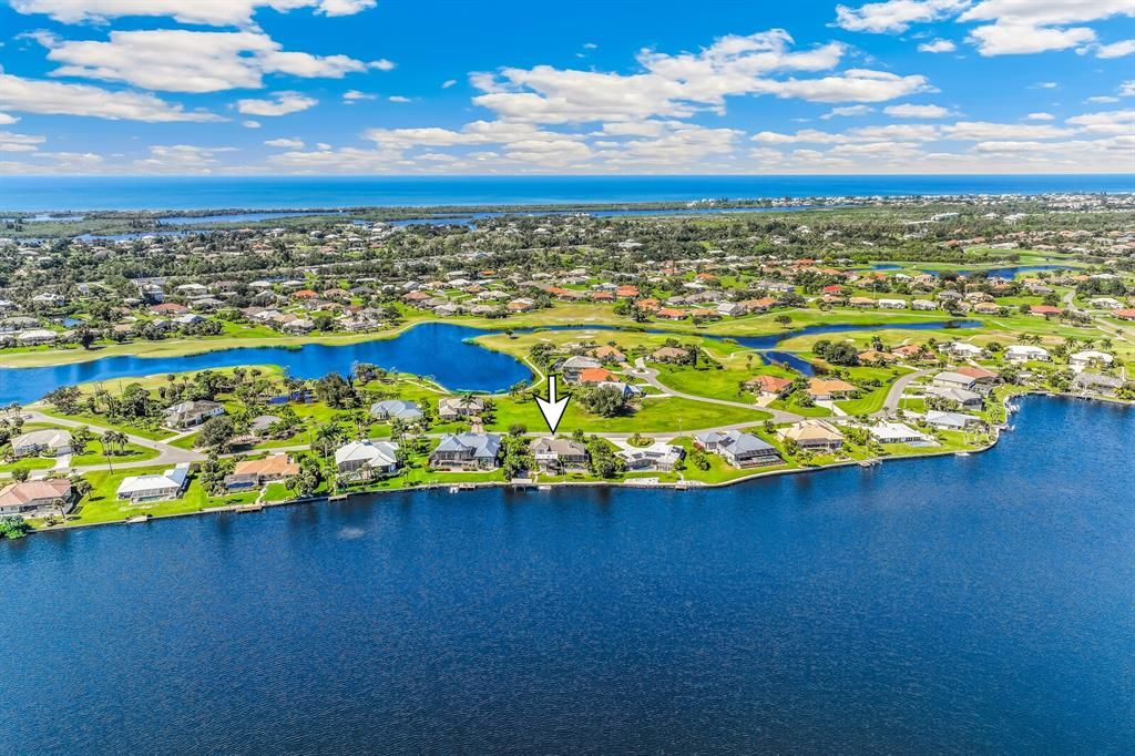 For Sale: $1,495,000 (3 beds, 4 baths, 3193 Square Feet)