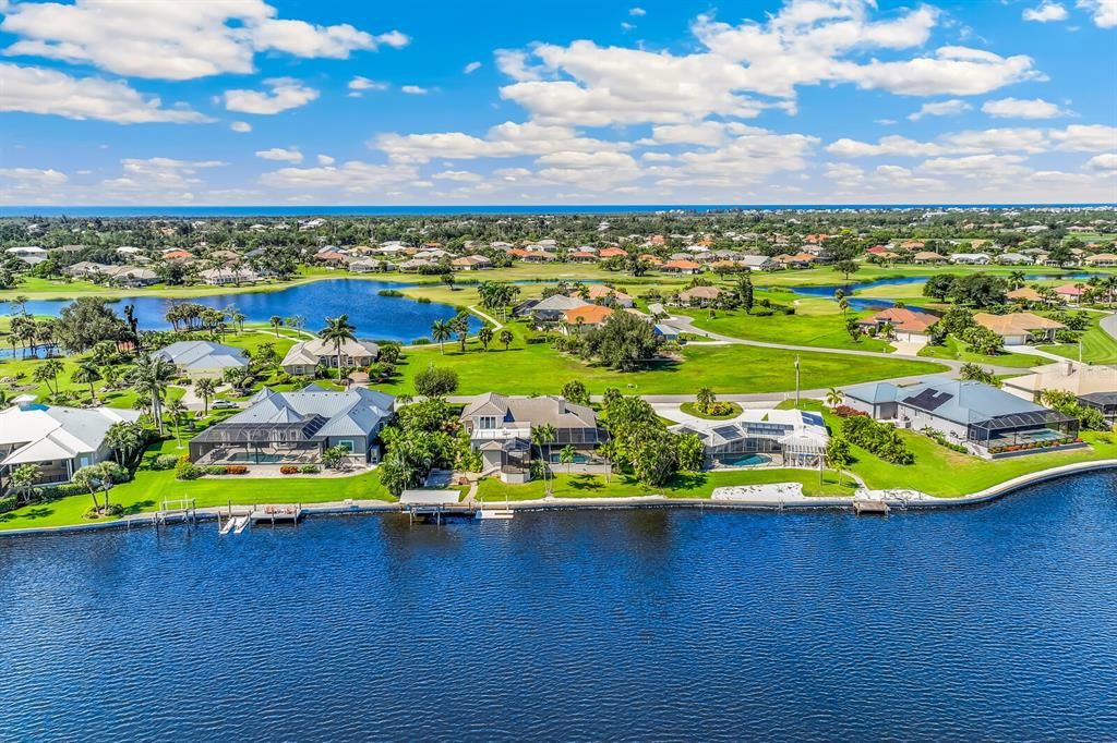 For Sale: $1,495,000 (3 beds, 4 baths, 3193 Square Feet)