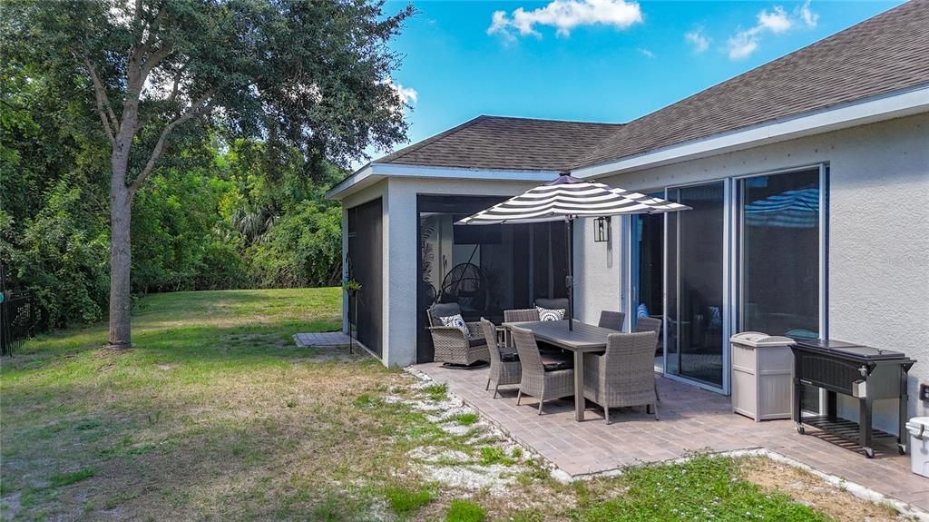 Activo con contrato: $429,000 (4 camas, 3 baños, 2763 Pies cuadrados)