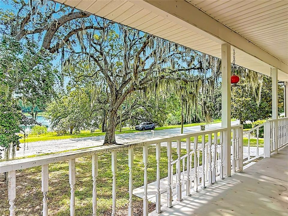 Active With Contract: $435,000 (4 beds, 2 baths, 2428 Square Feet)