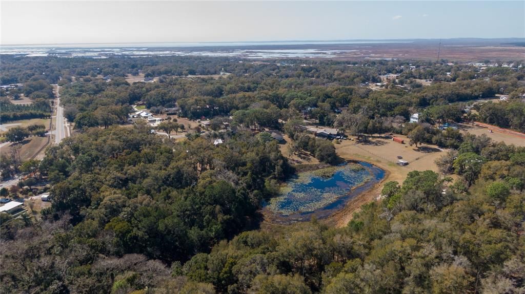 На продажу: $165,000 (3.14 acres)