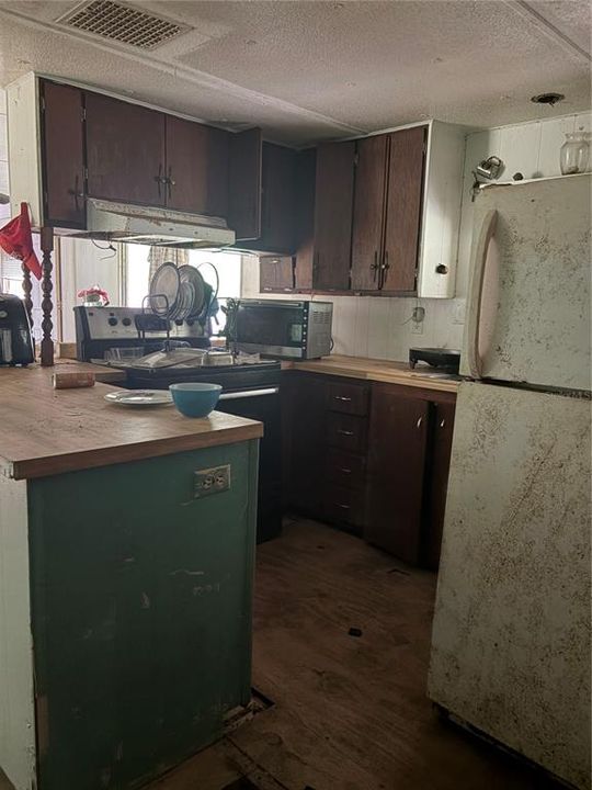 En Venta: $89,900 (2 camas, 1 baños, 1128 Pies cuadrados)