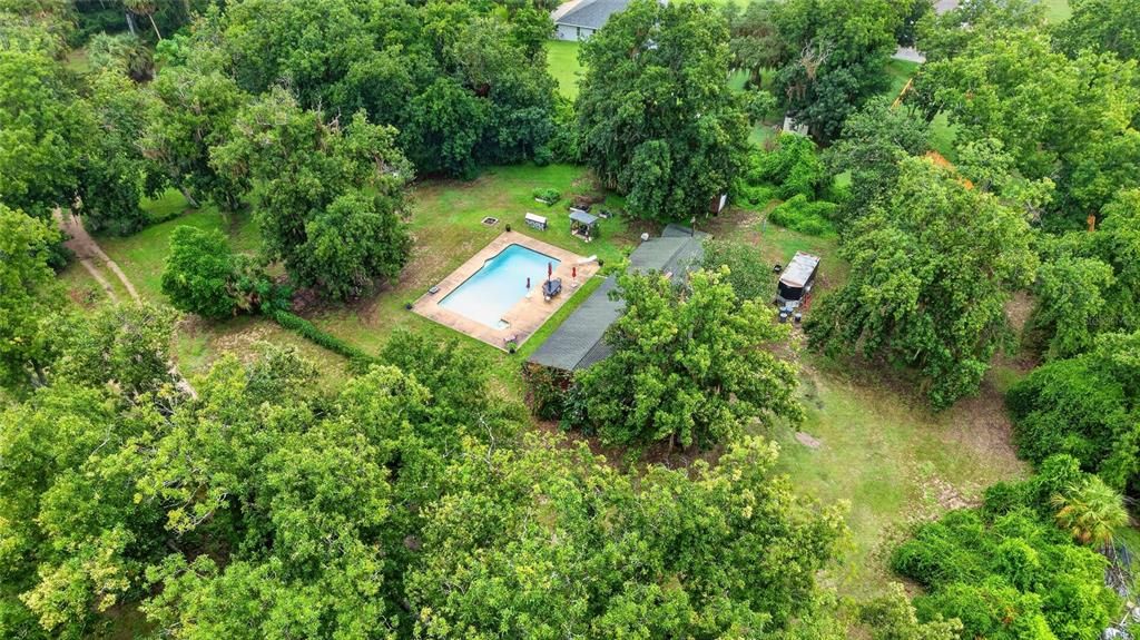 На продажу: $369,900 (2 спален, 1 ванн, 1536 Квадратных фут)