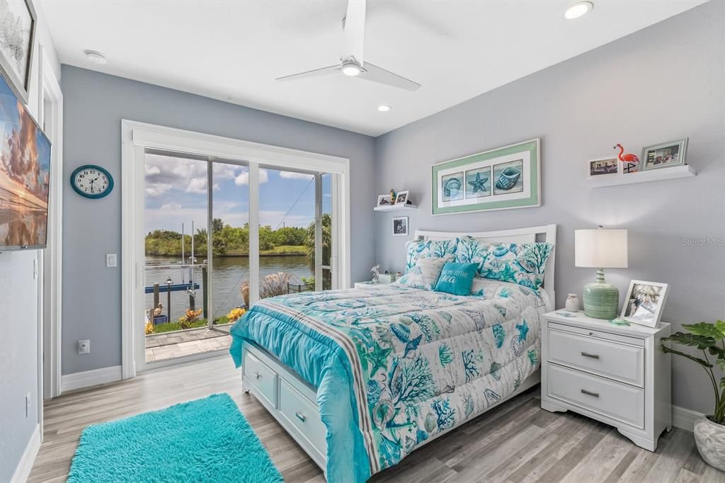 For Sale: $1,325,000 (3 beds, 3 baths, 2265 Square Feet)