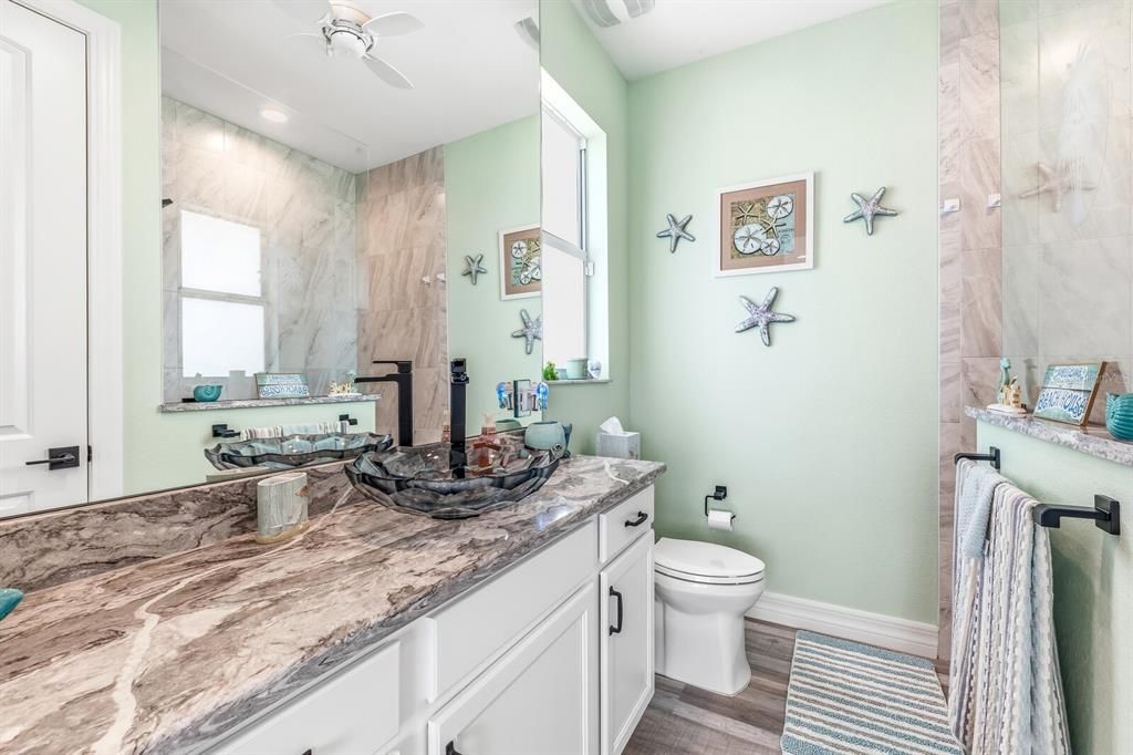 For Sale: $1,325,000 (3 beds, 3 baths, 2265 Square Feet)