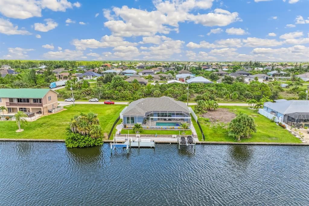 For Sale: $1,325,000 (3 beds, 3 baths, 2265 Square Feet)