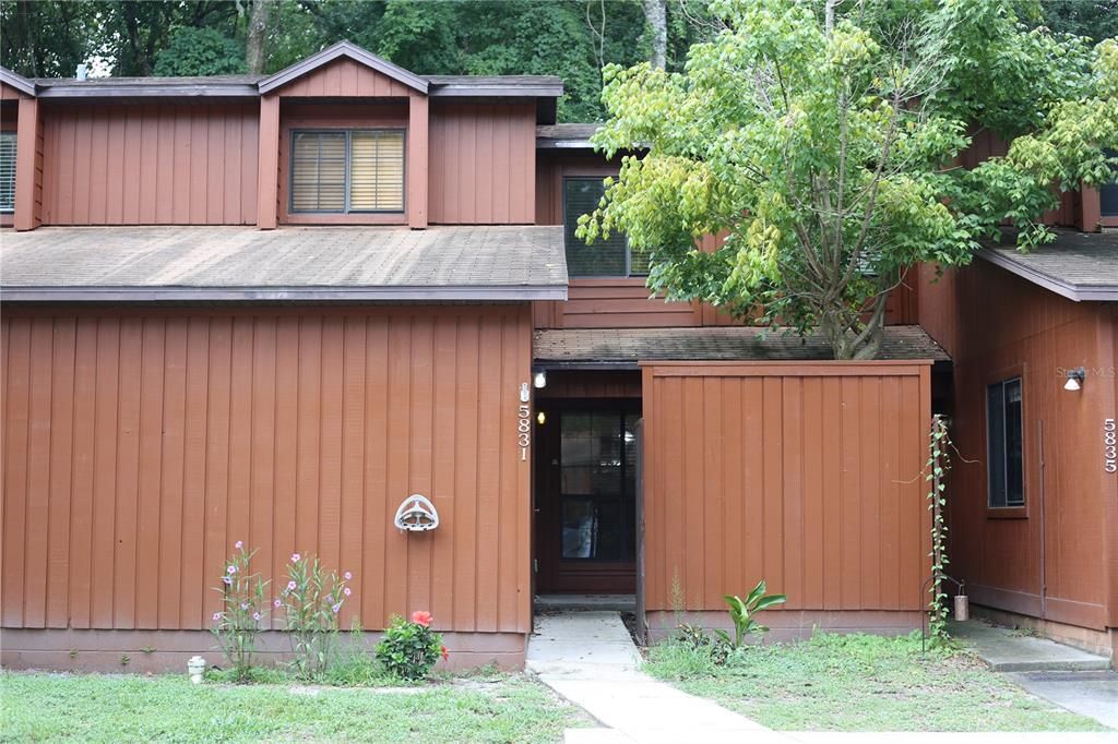 For Sale: $190,000 (2 beds, 2 baths, 1106 Square Feet)