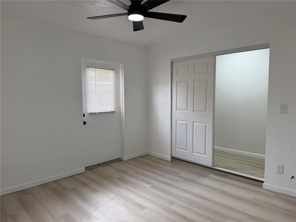 For Sale: $324,900 (3 beds, 2 baths, 1206 Square Feet)