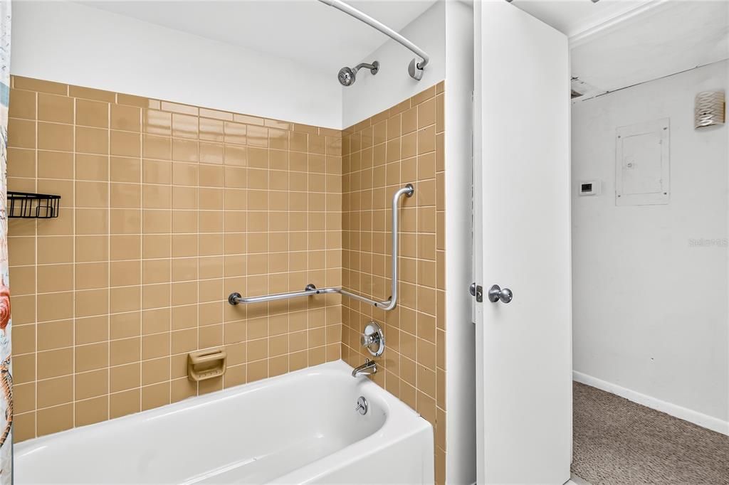 En Venta: $120,000 (2 camas, 2 baños, 1016 Pies cuadrados)