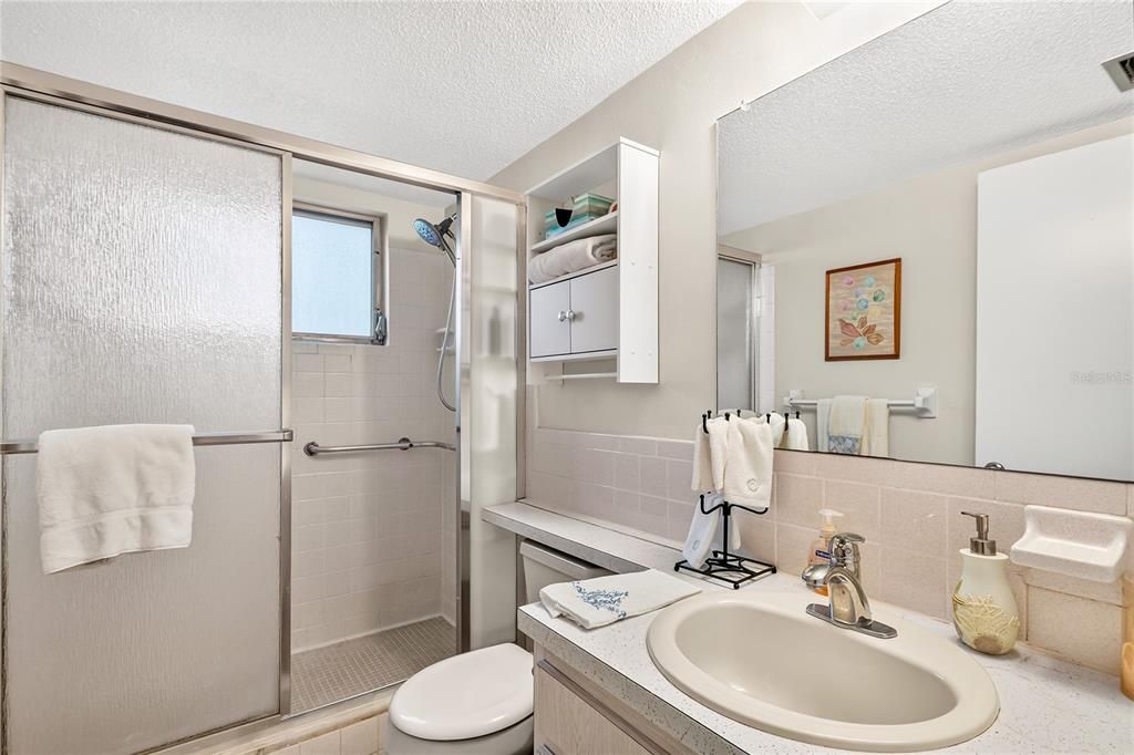 En Venta: $120,000 (2 camas, 2 baños, 1016 Pies cuadrados)