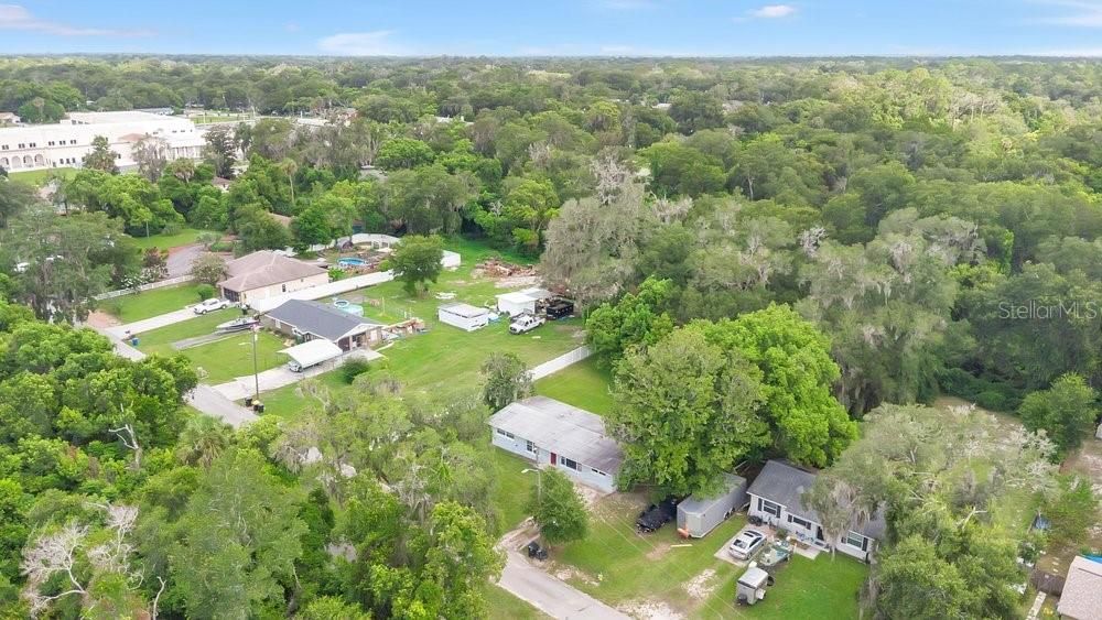 Activo con contrato: $279,999 (3 camas, 2 baños, 1404 Pies cuadrados)
