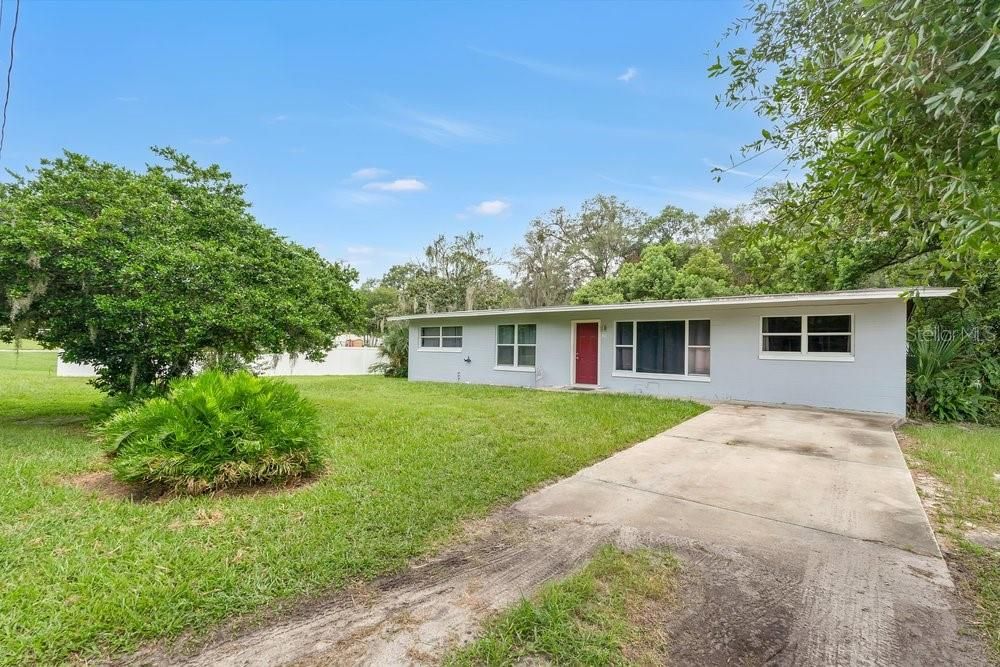 Activo con contrato: $279,999 (3 camas, 2 baños, 1404 Pies cuadrados)