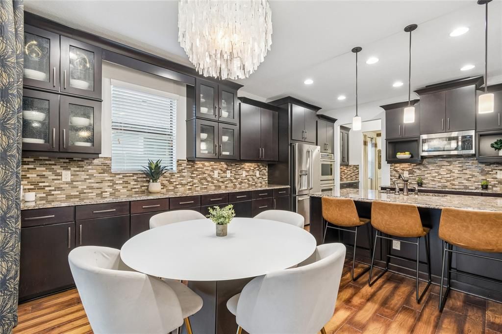 For Sale: $895,000 (5 beds, 4 baths, 4247 Square Feet)