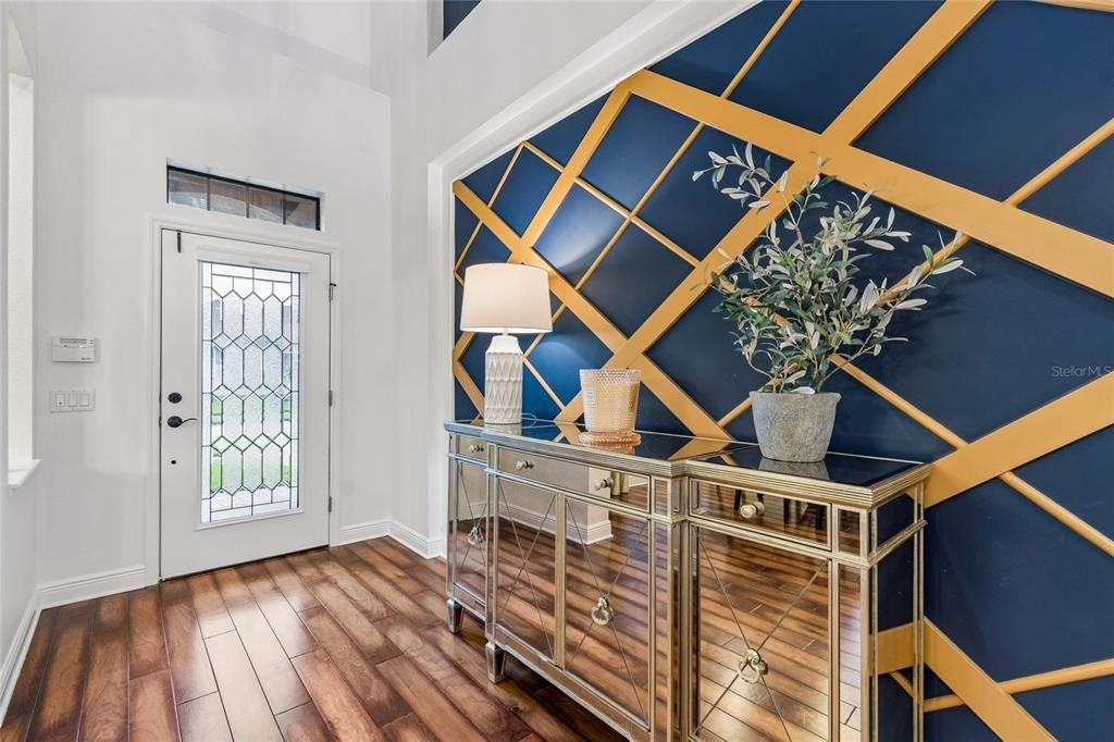 For Sale: $895,000 (5 beds, 4 baths, 4247 Square Feet)