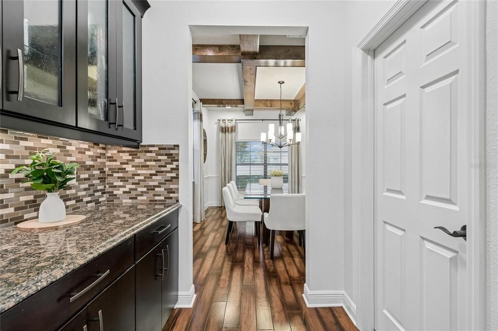 For Sale: $895,000 (5 beds, 4 baths, 4247 Square Feet)