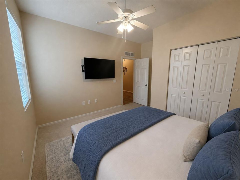 For Sale: $347,000 (3 beds, 2 baths, 1786 Square Feet)