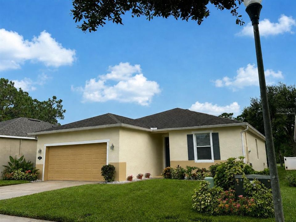 For Sale: $347,000 (3 beds, 2 baths, 1786 Square Feet)