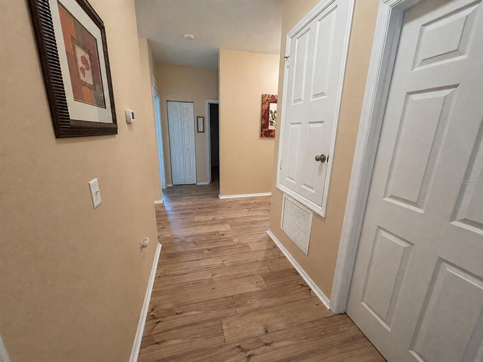 For Sale: $347,000 (3 beds, 2 baths, 1786 Square Feet)